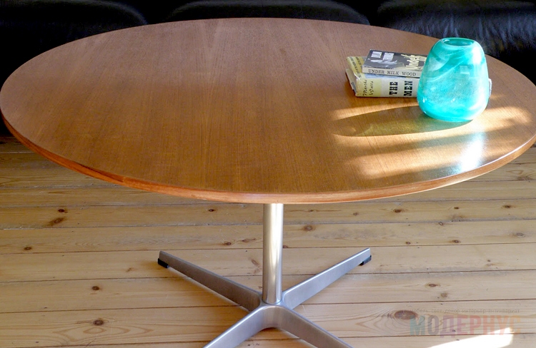 дизайнерский стол Jacobsen Side Table модель от Arne Jacobsen, фото 3