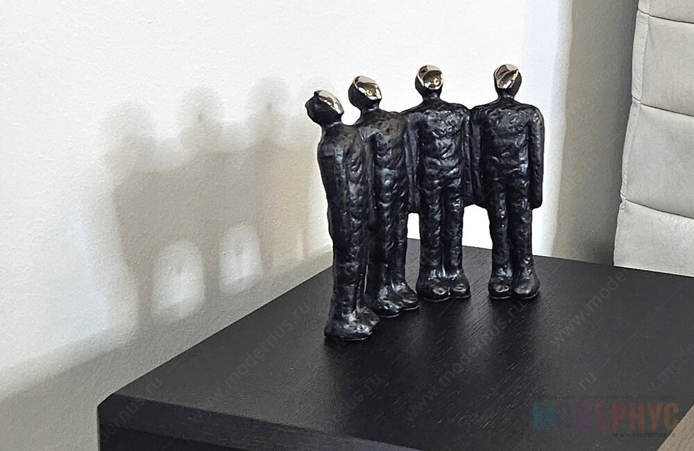дизайнерский предмет декора Black Figures в магазине Модернус в интерьере, фото 2