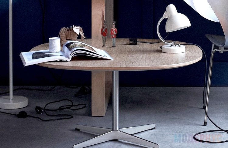 дизайнерский стол Supecircular Coffee модель от Arne Jacobsen, фото 4