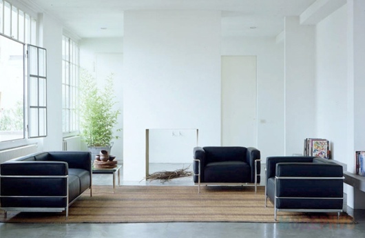 офисное кресло LC3 Grand Confort модель Le Corbusier фото 3