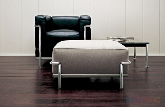кресло для офиса LC2 Petit Confort модель Le Corbusier фото 4