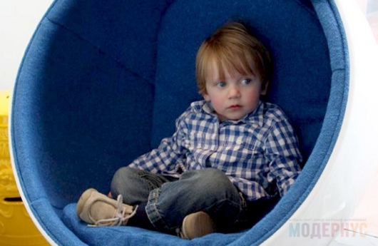 детское кресло для дома Ball Kids Chair модель Eero Aarnio фото 6