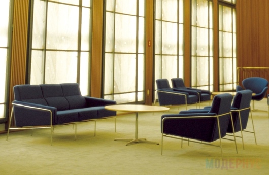 трехместный диван 3300 Series модель Arne Jacobsen фото 5