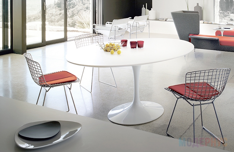 дизайнерский стол Tulip Oval модель от Eero Saarinen, фото 5