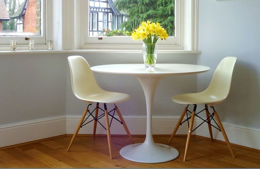 кухонный стол Tulip дизайн Eero Saarinen фото 5