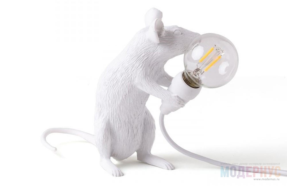 дизайнерская лампа Mouse Sitting модель от Seletti в интерьере, фото 2
