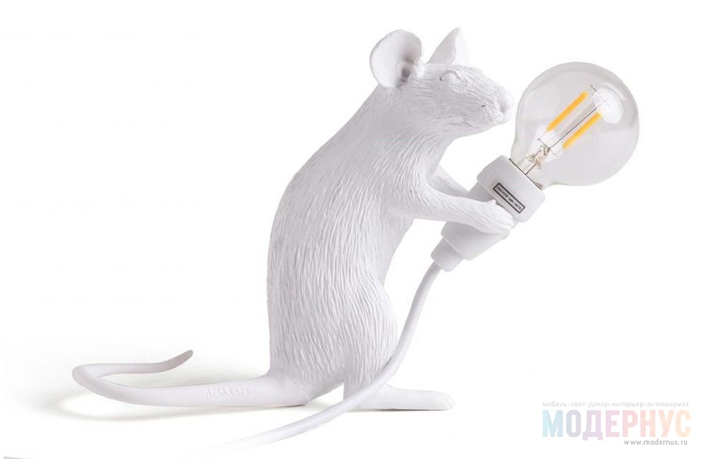 дизайнерская лампа Mouse Sitting модель от Seletti в интерьере, фото 1