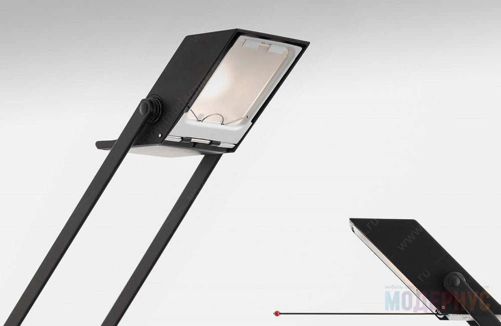 дизайнерская лампа Tizio модель от Artemide в интерьере, фото 4