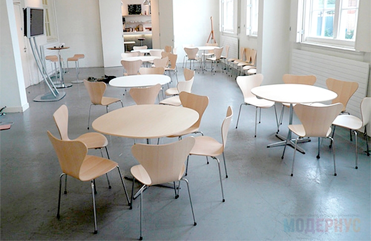 дизайнерский стол Swan модель от Arne Jacobsen, фото 4