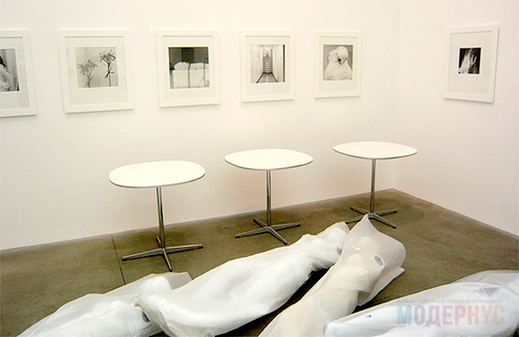 дизайнерский стол Swan модель от Arne Jacobsen, фото 5