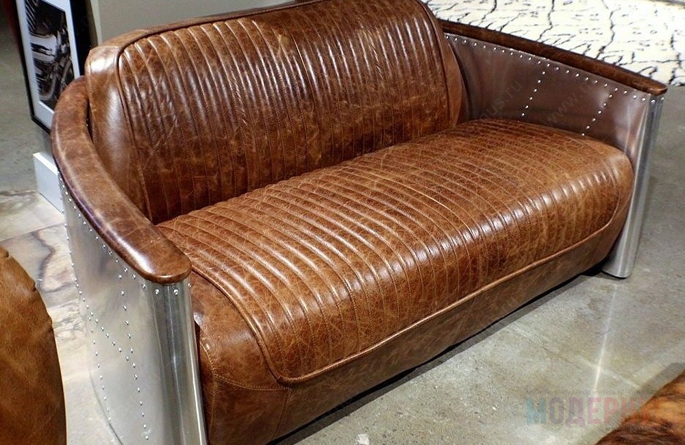 дизайнерский диван Bristol Aviator Tom модель от Timothy Oulton в интерьере, фото 6