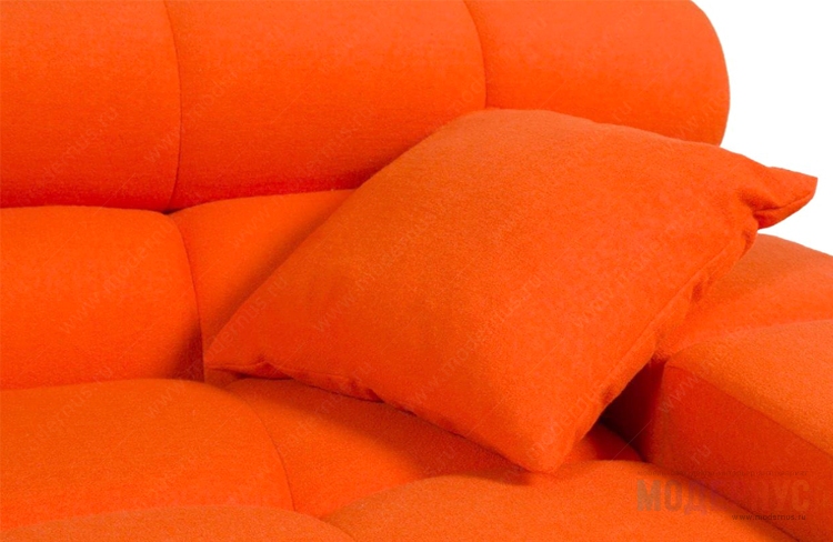 дизайнерский диван Tufty-Time Sofa модель от Patricia Urquiola в интерьере, фото 4