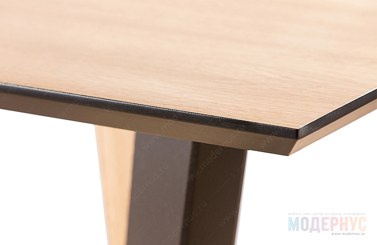 дизайнерский стол John Two модель от Bragin Design в интерьере, фото 5
