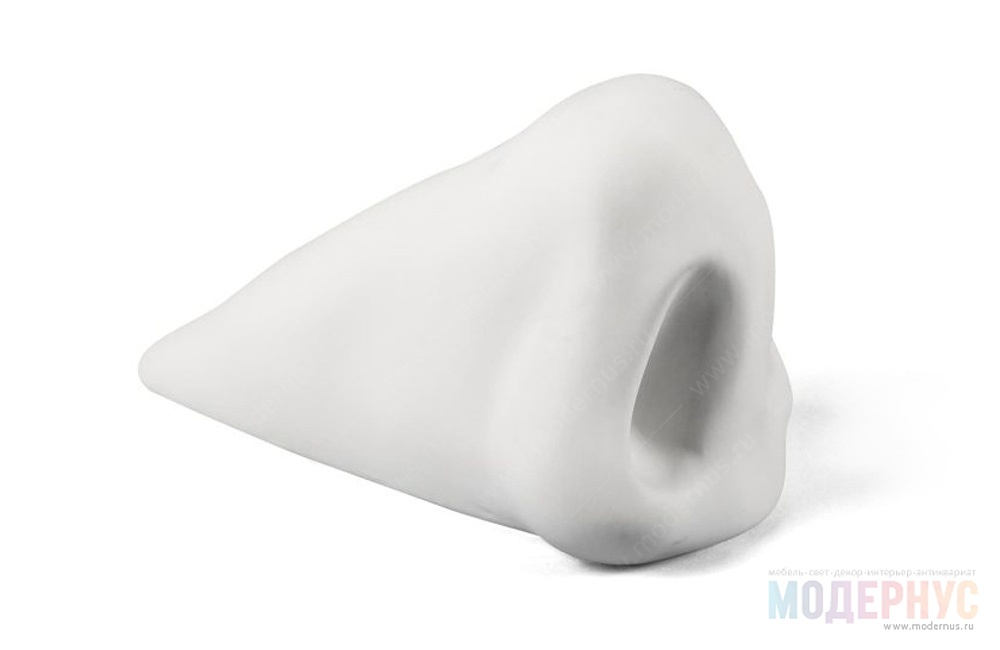 дизайнерский предмет декора Nose модель от Seletti в интерьере, фото 3