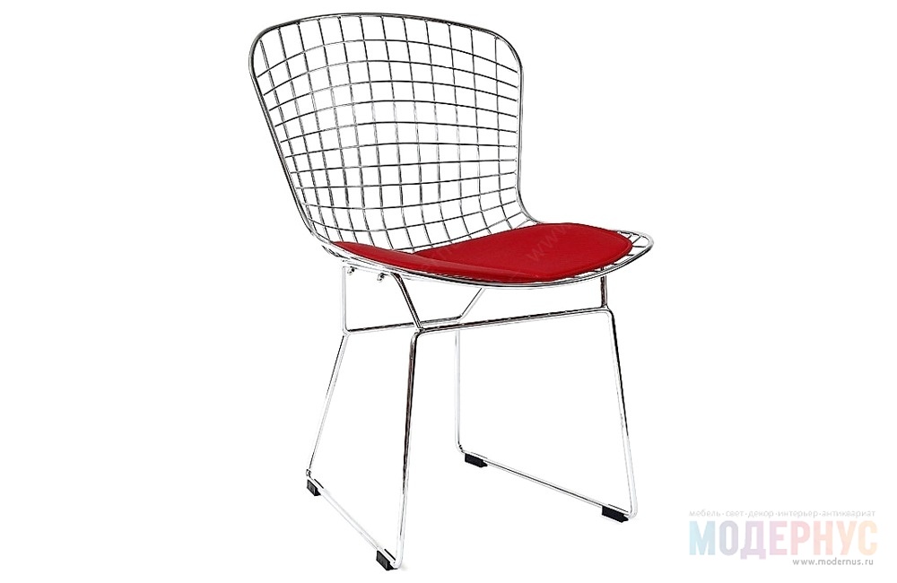 дизайнерский стул Wire Side модель от Harry Bertoia в интерьере, фото 4