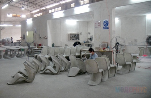 Как делают реплики дизайнерской мебели в Китае фото 9