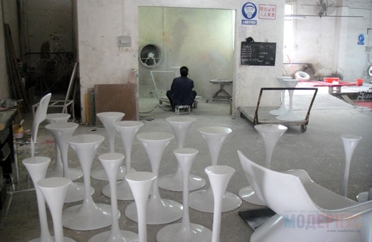 Как делают реплики дизайнерской мебели в Китае фото 11