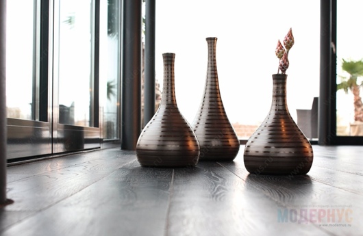 Выбор декоративной напольной вазы для интерьера фото 3