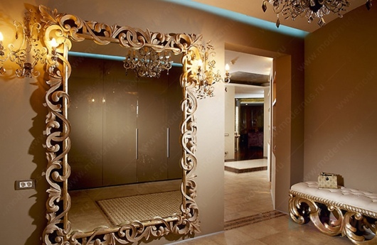 Стильные дизайнерские зеркала для интерьера дома фото 6