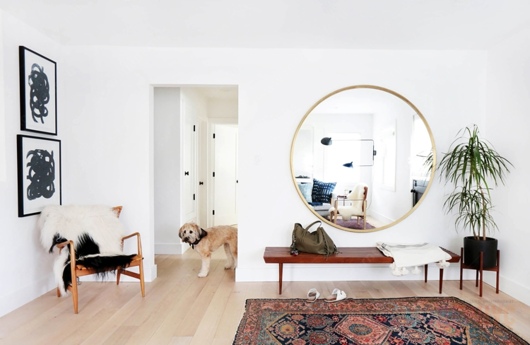 Стильные дизайнерские зеркала для интерьера дома фото 12