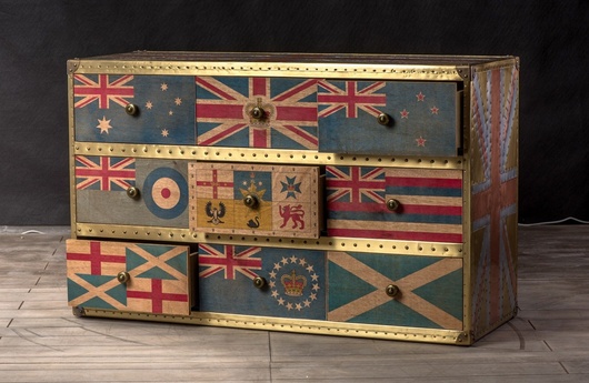 комод для дома Union Jack Sirius дизайн Модернус фото 2