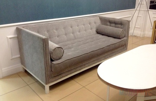 Реплики дизайнерского дивана и кресел в классическом стиле для магазина, фото 38