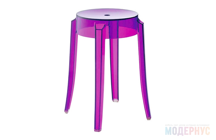 дизайнерский барный стул Low Ghost модель от Philippe Starck в интерьере, фото 4