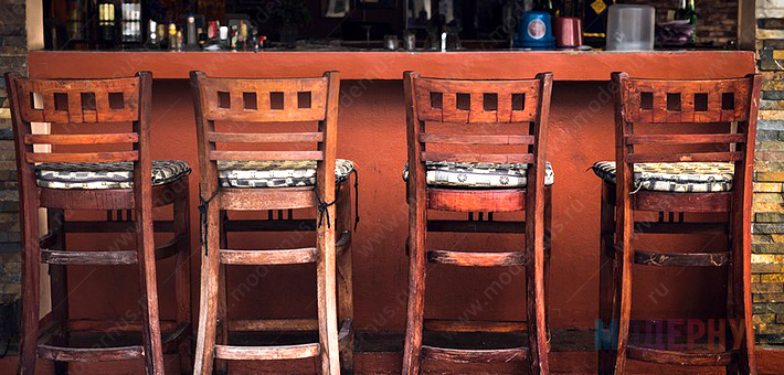 Выбираем дизайнерские барные стулья для кафе