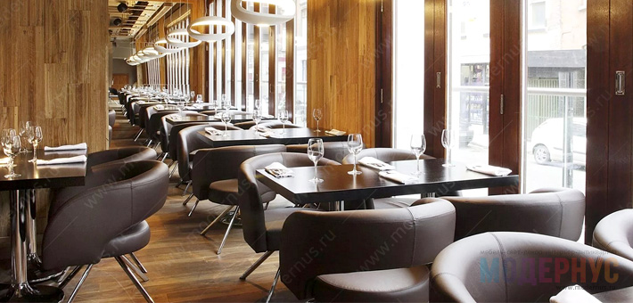 Практичные столы для кафе, ресторанов и летних террас в ассортименте