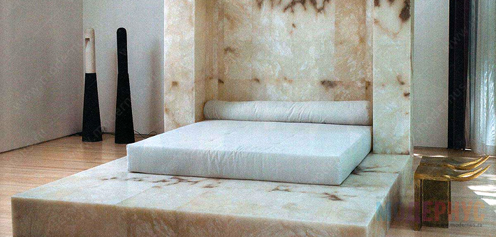 Дизайнерская кровать из мрамора работы Rick Owens