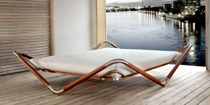 Дизайнерская кровать Float Bed