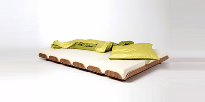 Дизайнерская кровать Tiefschlaf